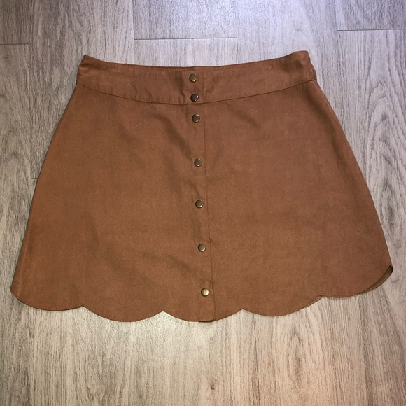 Forever 21 suede scalloped skirt - Picture 2 of 2